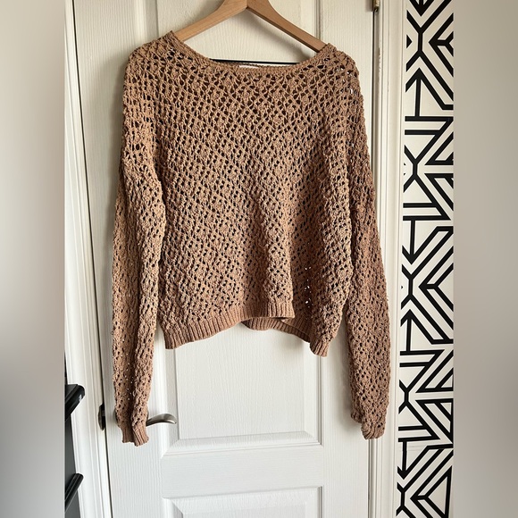 Nicole Miller Sweaters - Nicole Miller Sweater size M